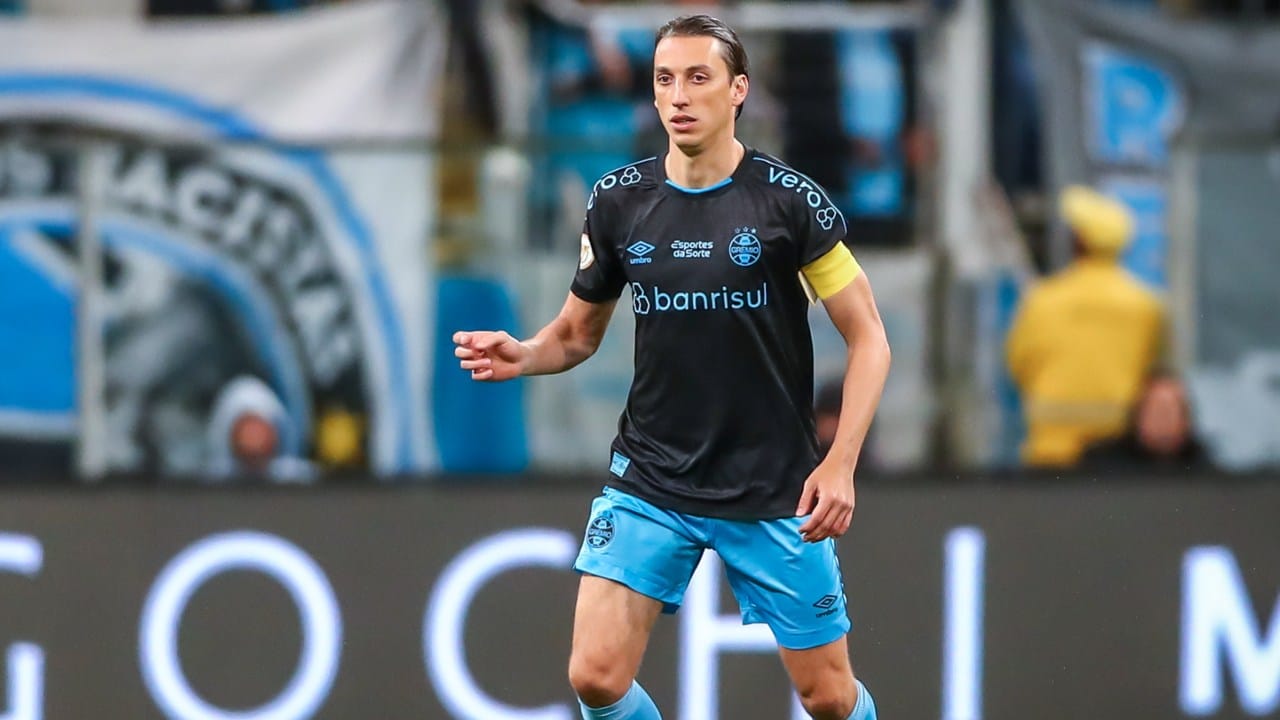 O zagueiro Geromel, do Grêmio - Foto: Reprodução/Internet