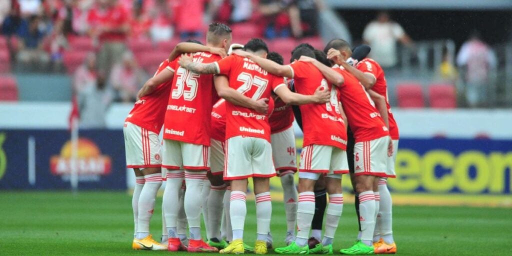 Elenco do Internacional - (Foto: Reprodução/Internet)