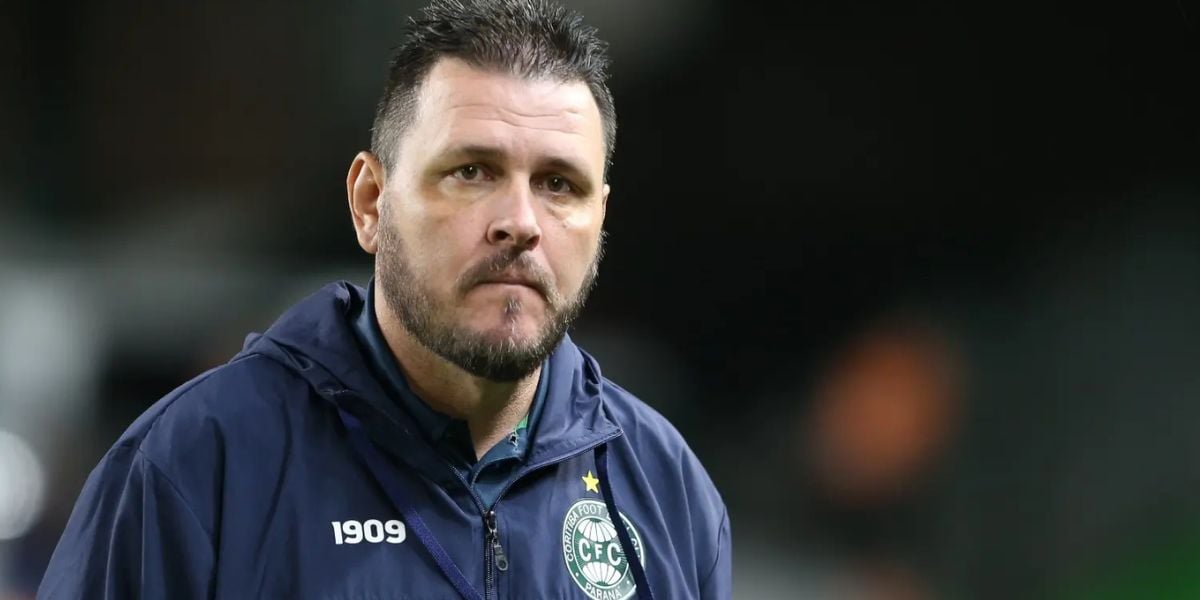 Nada de Antônio Oliveira, nem Cuca: Novo técnico assume o Corinthians nesta quarta e pega todos de surpresa - (Foto: Reprodução / Internet)