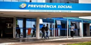 Comunicado do INSS aos aposentados e pensionistas (Foto: Reprodução / Internet)