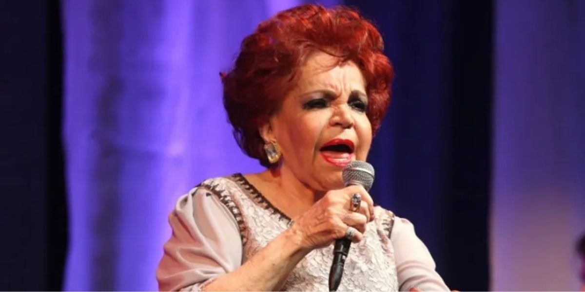A cantora faleceu aos 91 anos de idade após ficar 1 mês internada (Reprodução: Internet)