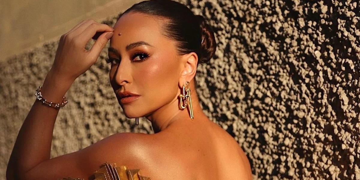 http://tvfoco.uai.com.br/wp-content/uploads/2015/05/Daniela-Mercury.jpg
