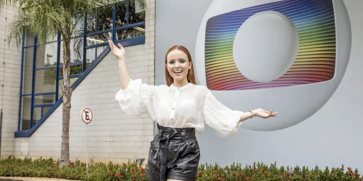Larissa na emissora Globo (Reprodução/Internet)