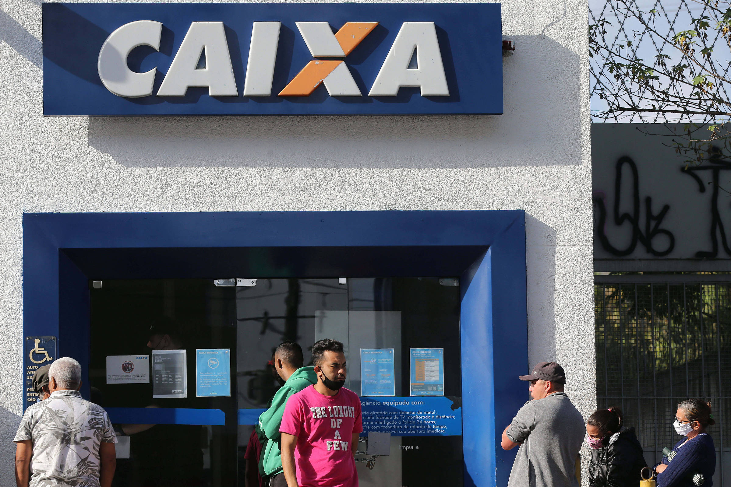 Caixa Econômica Federal (Reprodução/Folha) Caixa Econômica Federal (Reprodução/Folha)