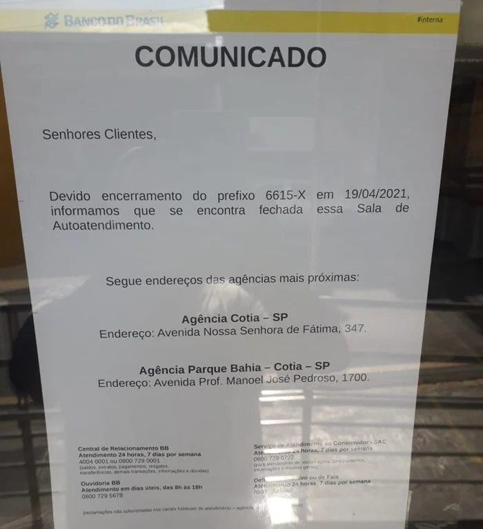 Comunicado de encerramento fixado na porta do BB - Foto: Reprodução/Internet