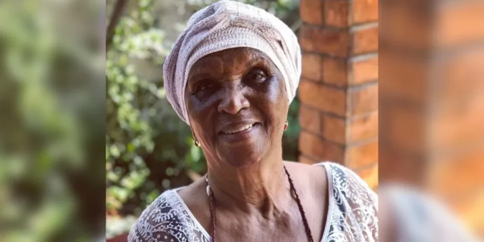 http://tvfoco.uai.com.br/wp-content/uploads/2015/05/Daniela-Mercury.jpg
