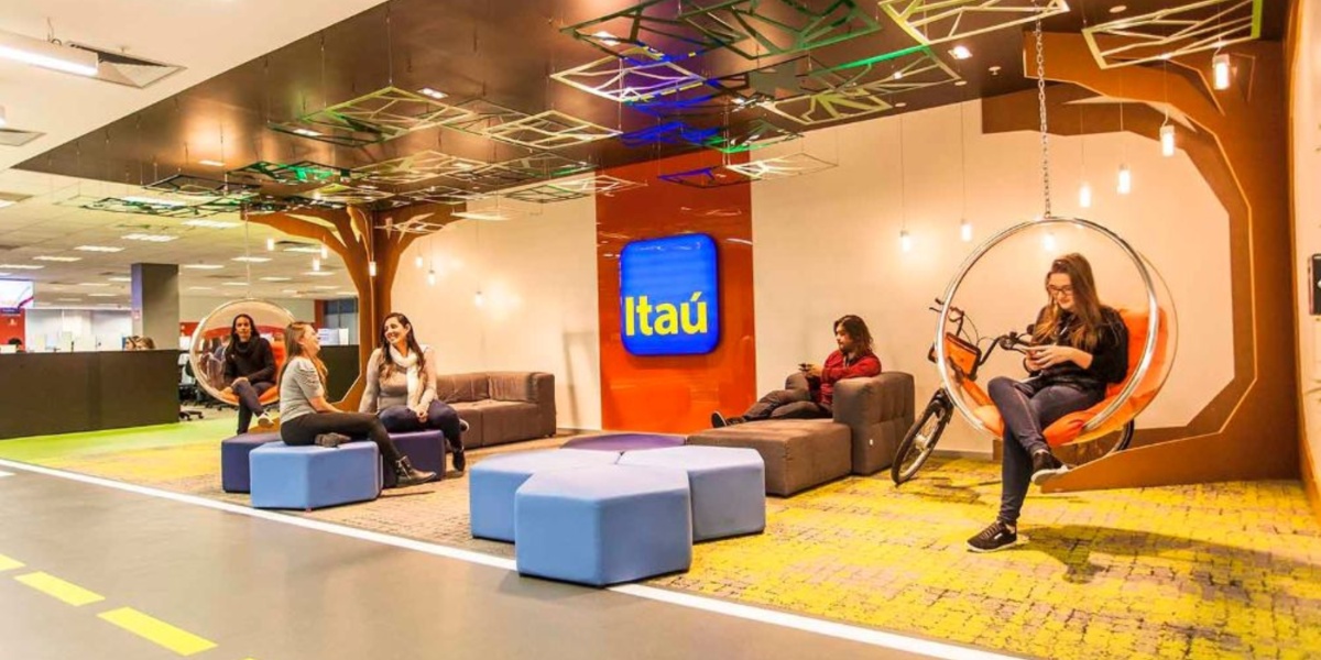 Escritório do Itaú (Imagem Reprodução Internet)