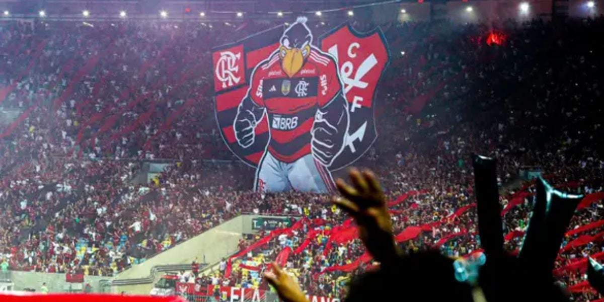 http://tvfoco.uai.com.br/wp-content/uploads/2015/05/Daniela-Mercury.jpg