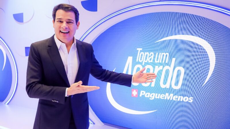 http://www.otvfoco.com.br/wp-content/uploads/2015/05/Daniela-Mercury.jpg