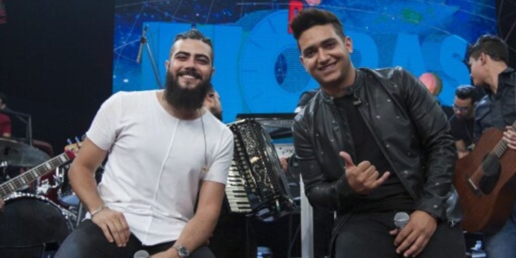 Cantor sertanejo, dupla sertaneja