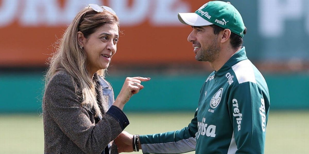 http://tvfoco.uai.com.br/wp-content/uploads/2015/05/Daniela-Mercury.jpg