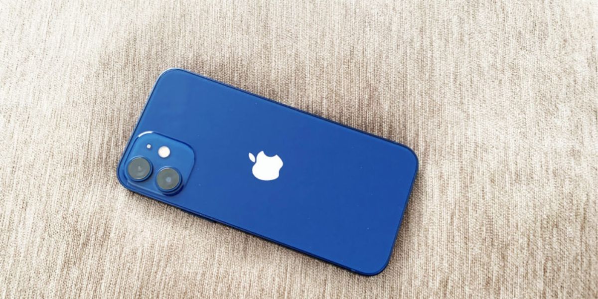 iPhone 12 foi proibido na França por radiação acima do limite (Reprodução: Internet)