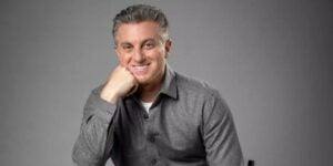 Coragem de Luciano Huck ao sair de emissora e fechar com rival (Reprodução: Interent)