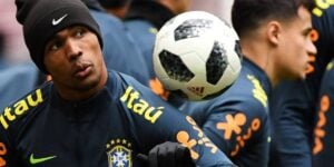 Douglas Costa na seleção (Reprodução - Internet)