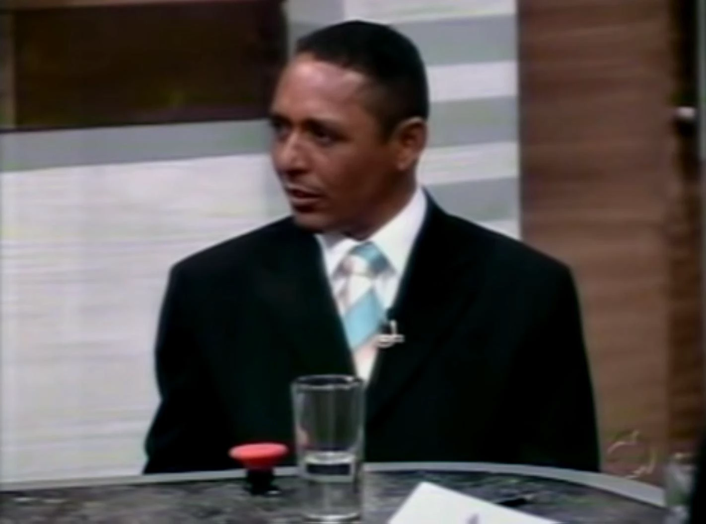 Morte do humorista Valdir Henrique da Silva, conhecido como Dr. Piru, foi confirmada por jornal da Globo (Foto: Reprodução/ Internet)