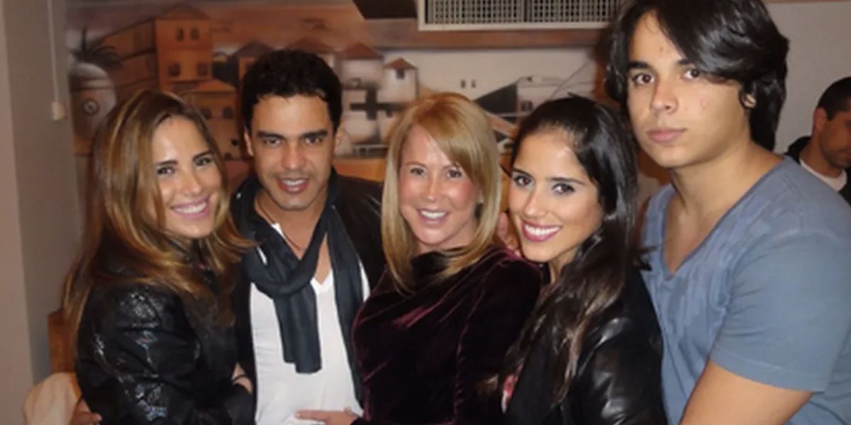 Wanessa Camargo, Zezé Di Camargo, Zilu, Camilla Camargo e Igor Camargo (Foto: Reprodução / Instagram) 