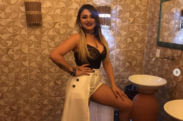 Andreia Ribeiro era uma cantora famosa de forró (Foto: Divulgação)
