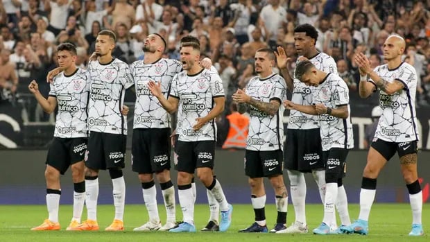 Elenco do Corinthians (Foto: Reprodução Internet) 