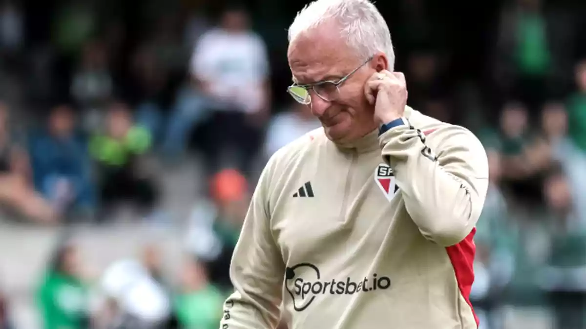 Dorival Jr assume culpa em vexame do São Paulo para o Palmeiras (Foto: Divulgação)