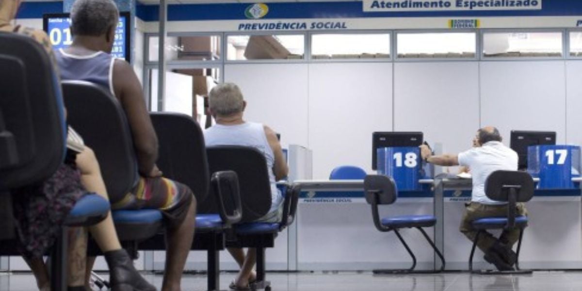 Interior de um prédio do INSS (Reprodução/ Pronatec)
