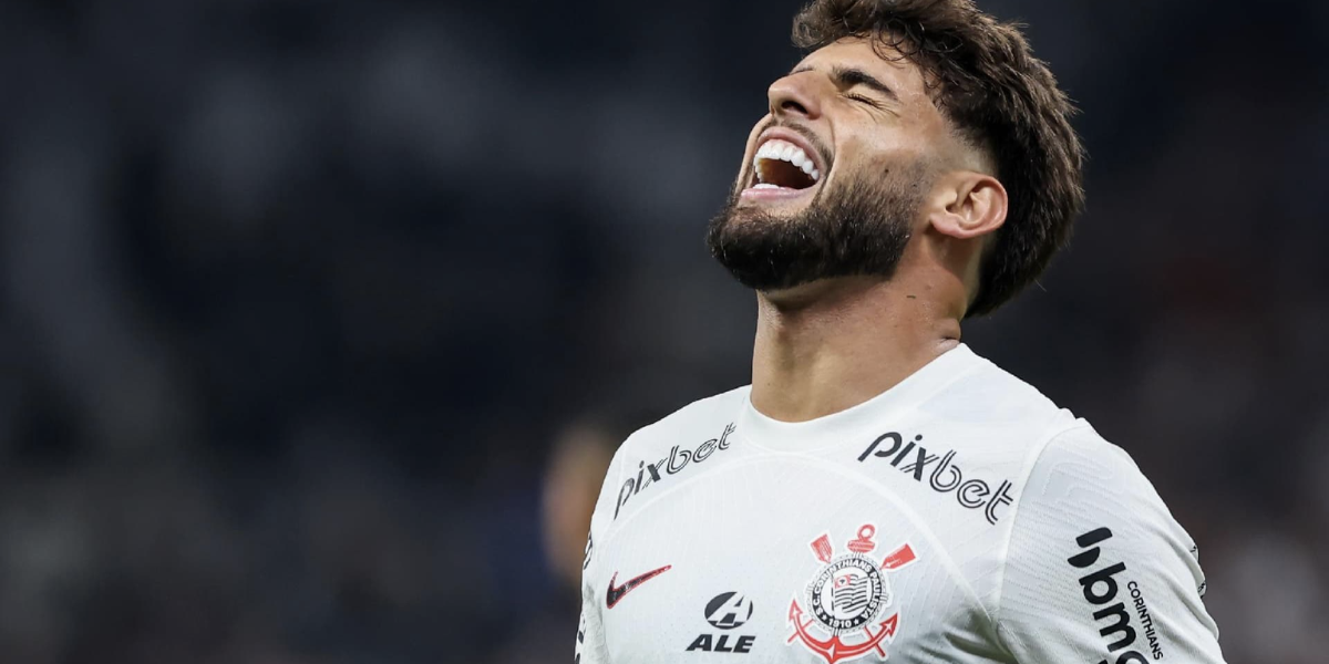 A. Oliveira e Fiel aos prantos: Craque do Corinthians acaba de confirmar que está fora do time após o clássico - Foto | Reprodução: Internet
