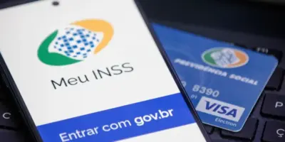 Chega notícia sobre pagamento da REVISÃO do INSS: Mudança CRUCIAL a aposentados é anunciada para SEXTA (24)