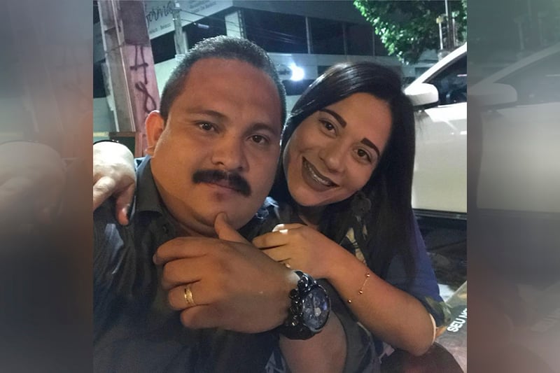 Policial e esposa (Reprodução/Internet)