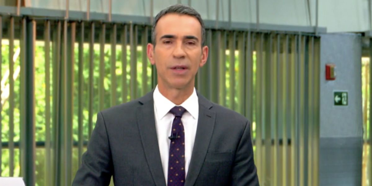 César Tralli no Jornal Hoje (Foto: Reprodução / Globo)