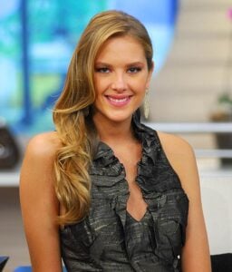 Gianne Albertoni no Hoje em Dia - Foto Internet