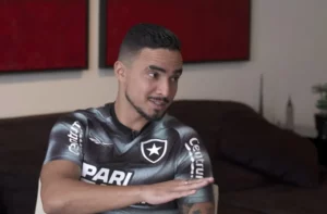 Rafael em entrevista no SporTV - Foto GE