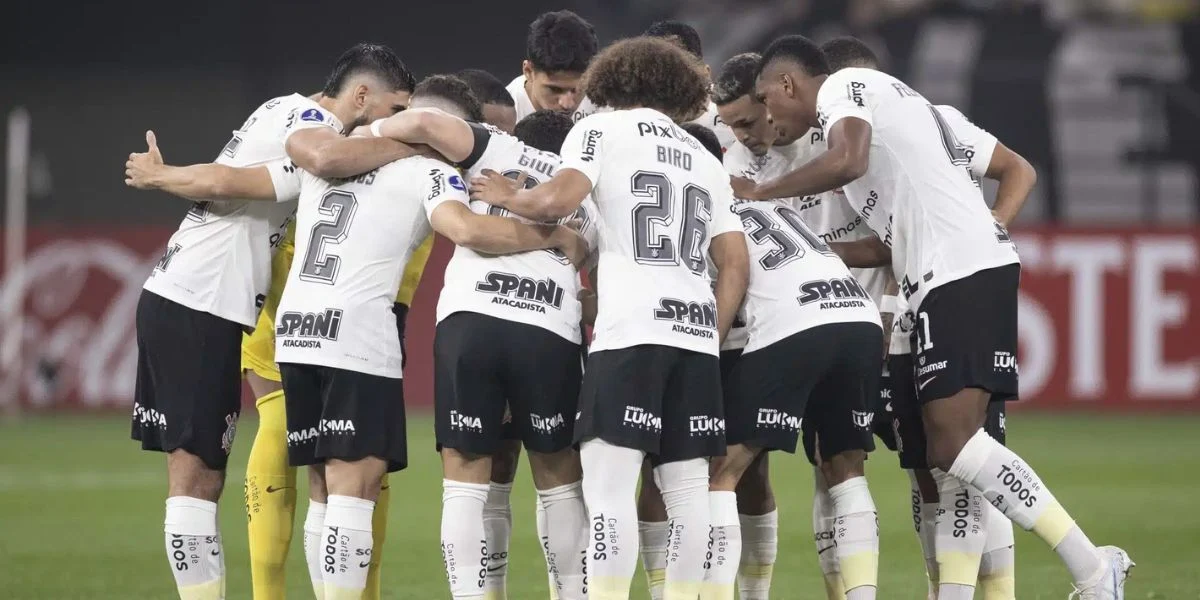Parte do elenco do Corinthians - Foto: Reprodução/Internet Parte do elenco do Corinthians - Foto: Reprodução/Internet