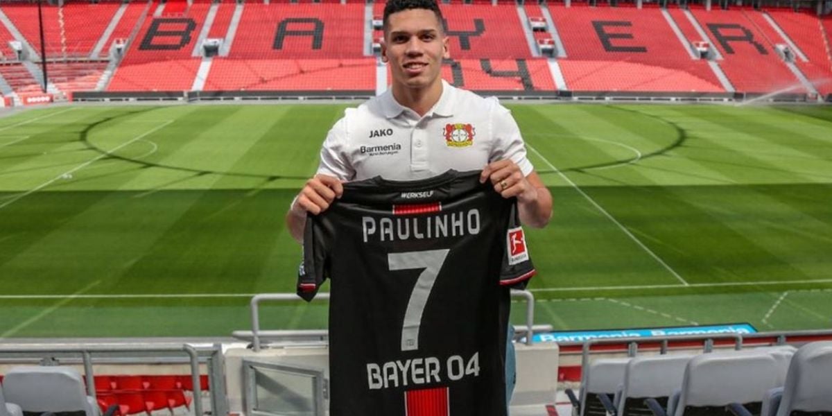 Paulinho no Bayer Leverkusen - (Foto: Internet)