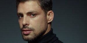 Cauã Reymond está no ar com a novela Terra e Paixão (Foto: Reprodução / Instagram)