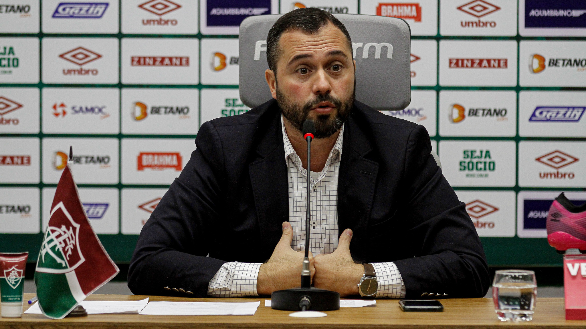 Mário Bittencourt só falará de reforços após o Mundial de Clubes - (Foto: Divulgação)