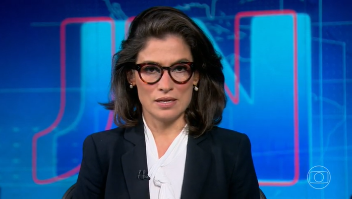 Renata Vasconcellos se emocionou no Jornal Nacional (Foto: Divulgação)