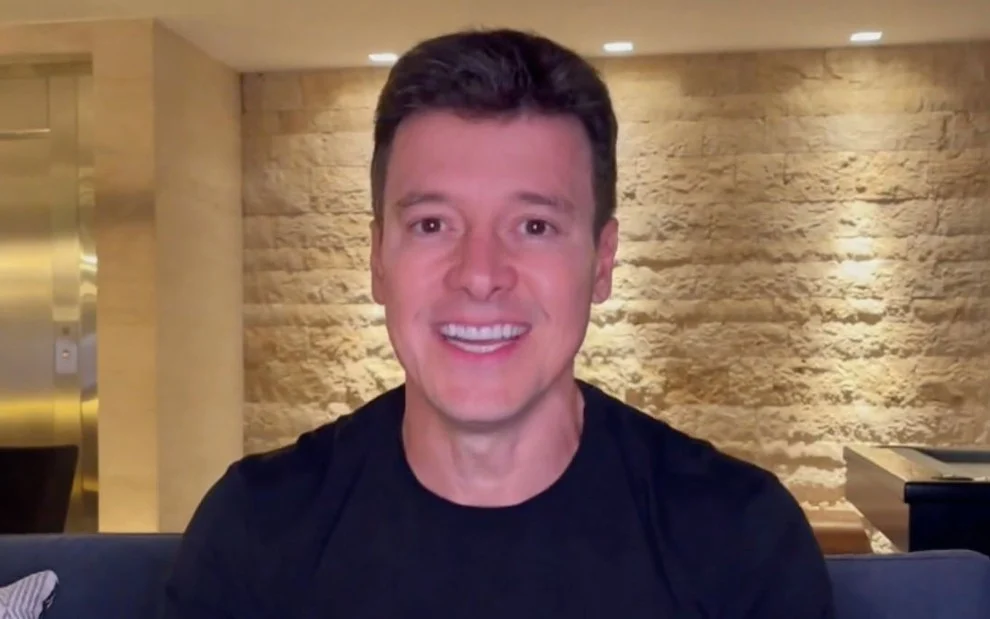 Rodrigo Faro atendeu pedido de Luciano Huck e foi parar na Globo (Foto: Reprodução/ Internet)