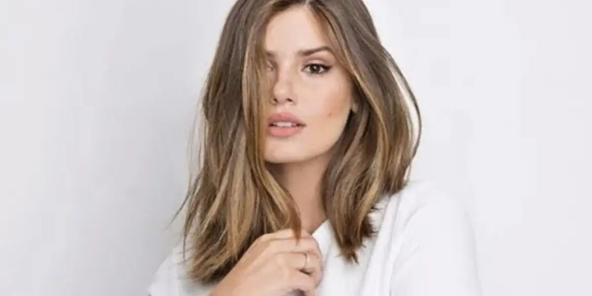 Camila Queiroz com corte Long Bob (Foto: Reprodução / Instagram)