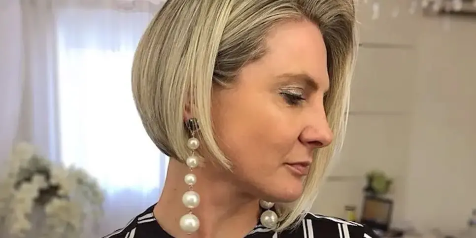 Corte de cabelo Chanel de bico (Foto: Reprodução, Blog Munda da Mulher) Corte de cabelo Chanel de bico (Foto: Reprodução, Blog Munda da Mulher)