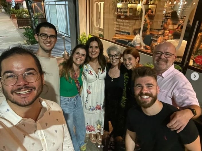 Fátima Bernardes mostra a família da namorada de seu filho com Willian Bonner (Foto: Reprodução, Instagram)