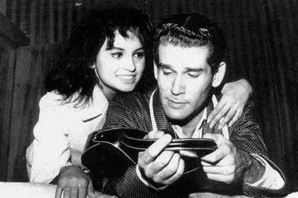 http://tvfoco.uai.com.br/wp-content/uploads/2015/05/Daniela-Mercury.jpg http://tvfoco.uai.com.br/wp-content/uploads/2015/05/Daniela-Mercury.jpg