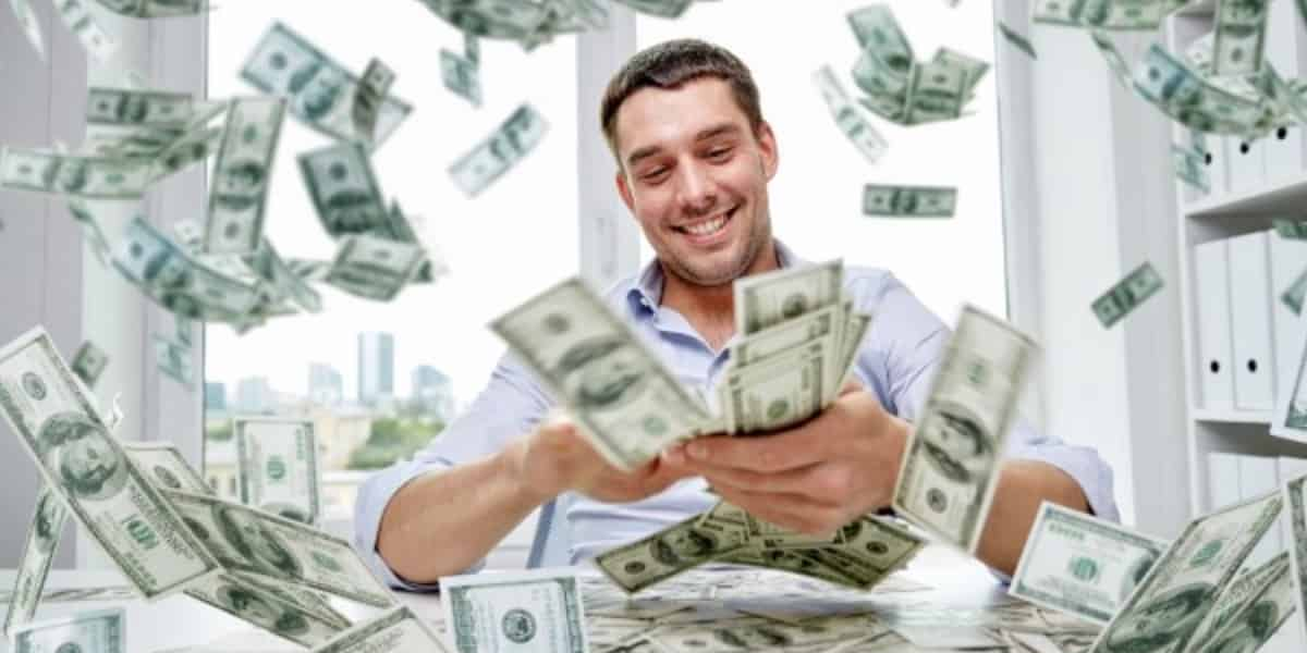 Nomes de Milionário (Foto: Reprodução, Infor Money)