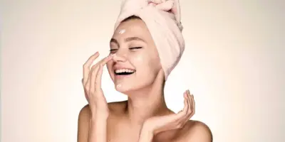 Pele macia, mais jovem e sem óleo: 3 produtos infalíveis e rejuvenescedores por apenas R$ 35