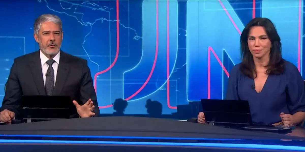 William Bonner e Ana Paula Araújo no Jornal Nacional (Foto: Reprodução / Globo)