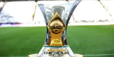 Facão à solta: SAF gigantesca do Brasileirão anuncia demissão de técnico e decreta substituto no mesmo dia