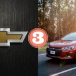 Logo da Chevrolet e carro Ônix (Foto: Reprodução / Internet / Montagem TV Foco)