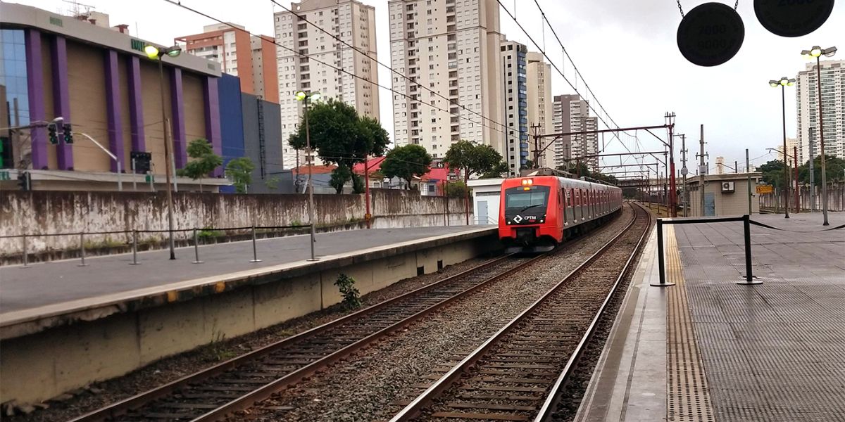 Linha 12-Safira acabou tendo um homem atropelado na sexta-feira (Reprodução: Internet)