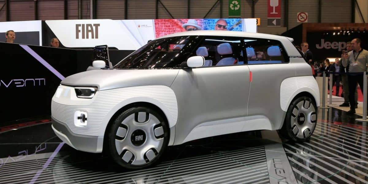 Novo modelo deverá ser inspirado no do carro-conceito Centoventi (Reprodução/Fiat)