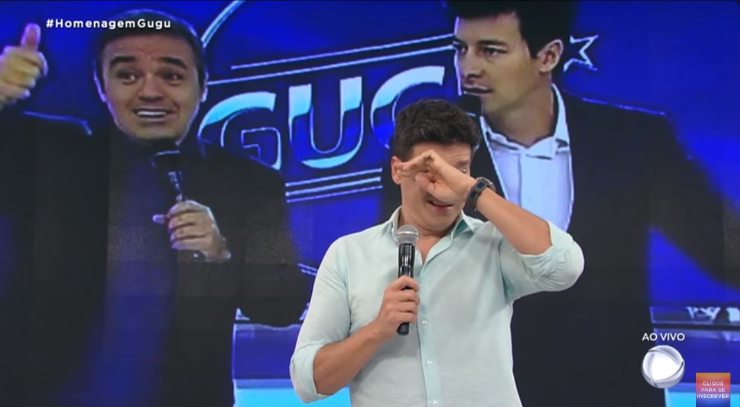 Rodrigo Faro se emocionou ao vivo ao homenagear Gugu Liberato, na Record (Foto Reprodução/Youtube)