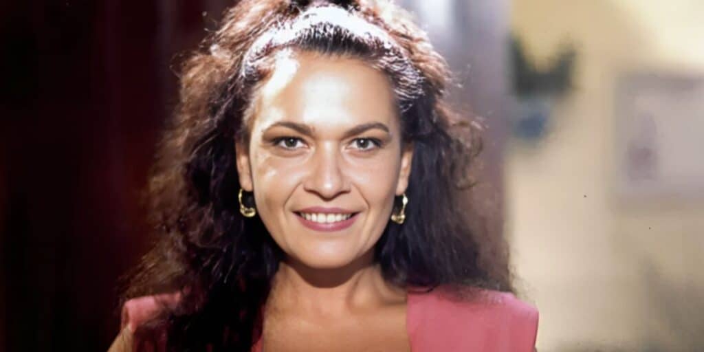 http://tvfoco.uai.com.br/wp-content/uploads/2015/05/Daniela-Mercury.jpg