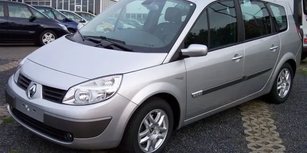 Renault Scénic 2003 (Foto: Reprodução/ Internet)